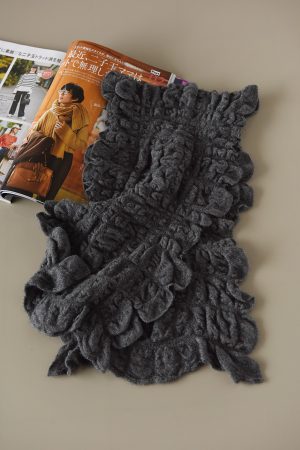 100% Cashmere Pleated Texture Short Scarf - Elegant French Style Neck Wrap for Niche Vibe Looks