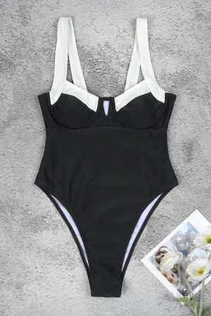 2 Girl 2 Outfits Trend, People Wearing Outfits - Black & White High Leg Swimsuit