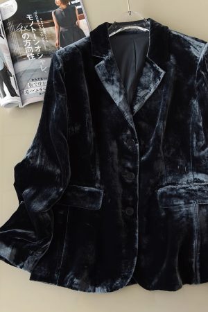 2025 Autumn Low-Key Silk Velvet Blazer - Modern Suit Jacket for Commuter Style, Simple & Versatile Fashion
