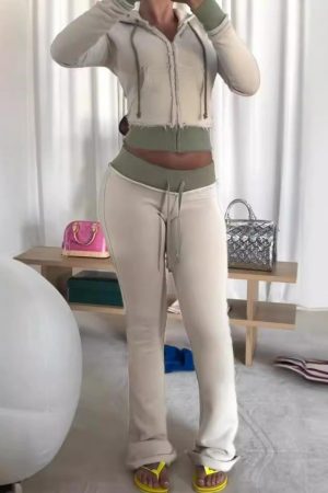2025 Autumn/Winter Street Style Hooded Sweatshirt Jacket & Color Block Flared Knit Pants Set