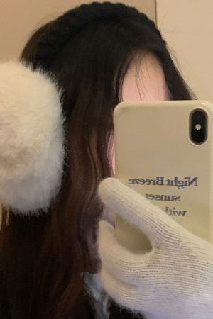 2025 Cute Solid Color Plush Warm Ear Muffs - Versatile Cold-Resistant Ear Warmers for Autumn Winter Korean Style