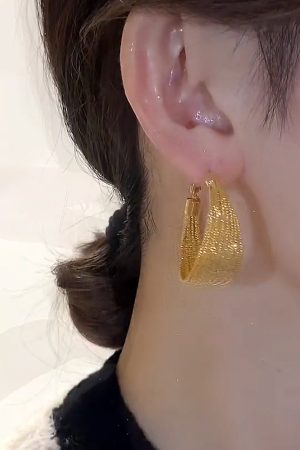 2025 Exaggerated Metal French Hoop Earrings - Trendy Heavy-Duty Round Drop Design for European and American Style