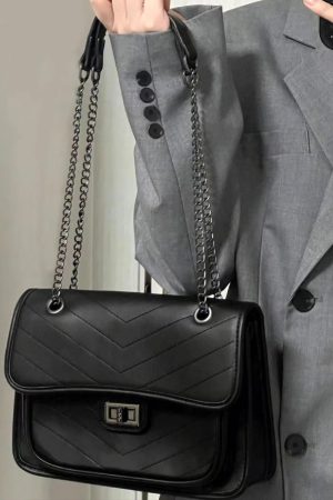 2025 Minimalist Crossbody Shoulder Bag for Women â€“ High-End Versatile Chain Bag in Chanel Style