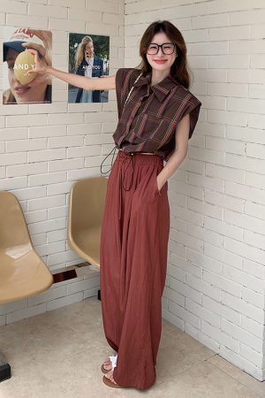 2025 New Casual Two-Piece Set: High-End Plaid Shirt and Wide-Leg Pants OOTD Outfit for Effortless Style