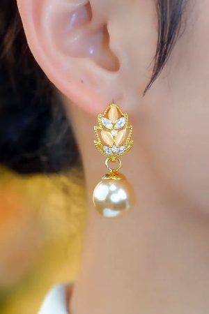 2025 New Micro-Inlaid Color-Block Maple Leaf Earrings - Unique Design Trendy Ear Studs for Fashion Lovers