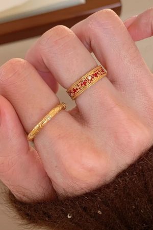 2025 New Palace Style Red Drip Glaze Pattern Ring for Women - Light Luxury Versatile Finger Accessory