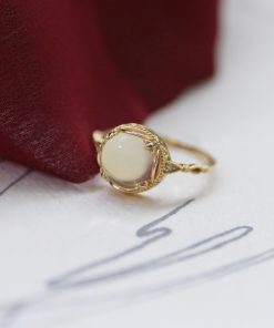 2025 New Yellow Crystal Egg Face Open Finger Ring for Women - Exquisite High-End Fashion Jewelry, Versatile Niche Design