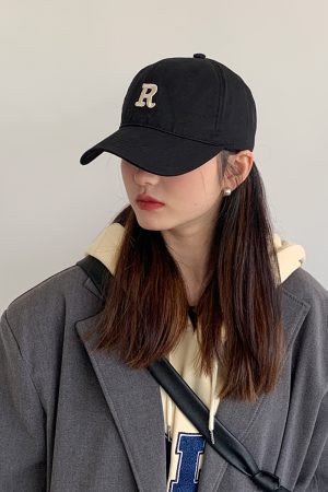 2025 Oversized Women's Baseball Cap - Slimming Face-Shaping Korean-Style Flat-Brim Sports Cap, Versatile for Men and Women
