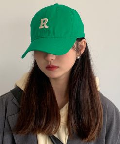 2025 Oversized Women's Baseball Cap - Slimming Face-Shaping Korean-Style Flat-Brim Sports Cap, Versatile for Men and Women