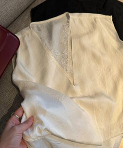 2025 Summer High-End Acetate V-Neck Lace Top - Elegant Women's Fashion for a Chic Look