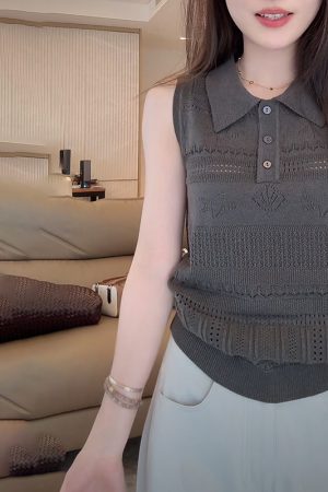 2025 Summer Hollowed-Out Linen Vest - Lightweight Boho Style for Effortless Layering