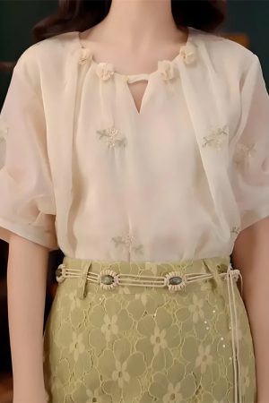 2025 Summer Korean Style Bow Sleeveless Top - Trendy Fashion for Warm Weather