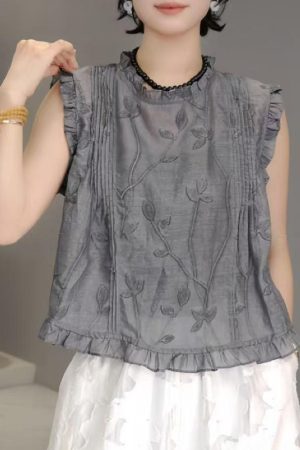 2025 Summer Retro Casual Lace Doll Collar Short Sleeve T-Shirt - Three-Dimensional Design, Quality Fashion Top