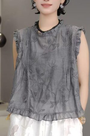 2025 Summer Retro Casual Lace Doll Collar Short Sleeve T-Shirt - Three-Dimensional Design, Quality Fashion Top
