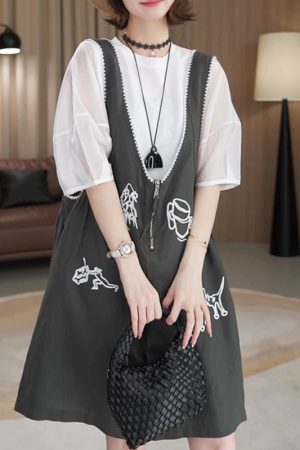 2025 Summer Short Sleeve Embroidered Top & Suspender Pants Set for Petite Women - Korean Style Two-Piece Trendy Outfit