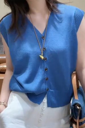 2025 Summer Simple Solid Color V-Neck Knitted Short Sleeve Women's Versatile Top - Ideal for Casual and Y2K Style