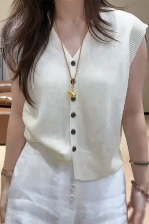 2025 Summer Simple Solid Color V-Neck Knitted Short Sleeve Women's Versatile Top - Ideal for Casual and Y2K Style