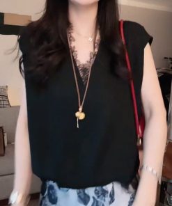 2025 Summer Solid Color V-Neck Lace Splicing Sleeveless T-Shirt for Girls - Trendy Age-Reducing Fashion Top