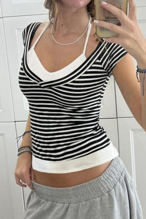 2025 Summer Women's Casual Halter Striped Color-Blocking V-Neck Short Sleeve Top - Versatile Fake Two-Piece T-Shirt
