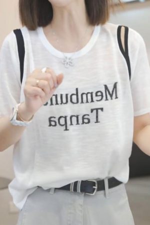 2025 Summer Women's Letter Print Round Neck Short Sleeve T-Shirt, Fashionable Slimming Top, Versatile Lazy Fit, Trendy Casual Wear