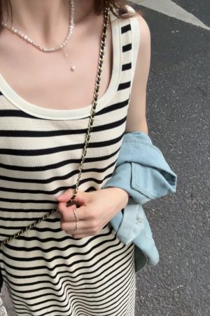 2025 Summer Women's Long Sleeve Back-Slit Cardigan Sun Protection Lightweight Outerwear