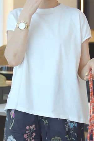 2025 Summer Women's Round Neck White Short Sleeve T-Shirt, Chic Slimming Design, Versatile Fashion Top for Effortless Style