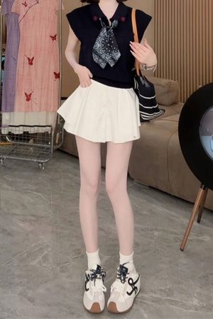 2025 Summer Women's Sleeveless Polo Neck Knitted Top & Slimming Versatile Skirt Pants Casual Set - Stylish Youthful Look