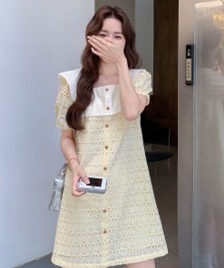 2025 Summer Women's Vintage Lace Patchwork Hollowed-Out Dress - Unique French Style for a Sweet Wind Look