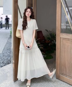 2025 Summer Women's White Patchwork Dress - High-End, Unique, Slimming Long Dress Inspired by French Design