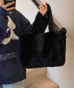 2025 Women's Fluffy Plush Tote Bag - Large Capacity Furry Shoulder Handbag for Spring and Summer Fashion