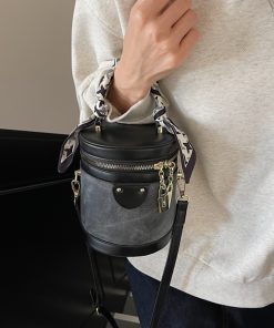 2025 Women's High-End Color-Blocking Tote Bucket Bag - Fashionable Cylindrical Shoulder Crossbody for Spring and Summer