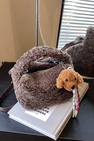 2025 Women's Lamb Wool Handbag - Plush Furry Crossbody Bag for Spring & Summer, Stylish Handheld Fluffy Bag