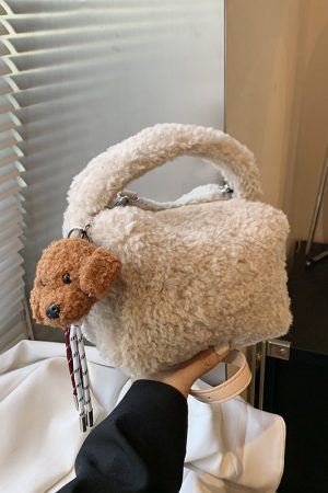2025 Women's Lamb Wool Handbag - Plush Furry Crossbody Bag for Spring & Summer, Stylish Handheld Fluffy Bag