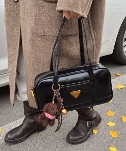 2025 Women's Oil Wax Leather Underarm Bag - Trendy Shoulder Crossbody with High-End Feel, Perfect for Spring and Summer Commuter Style