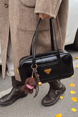 2025 Women's Oil Wax Leather Underarm Bag - Trendy Shoulder Crossbody with High-End Feel, Perfect for Spring and Summer Commuter Style