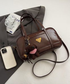 2025 Women's Oil Wax Leather Underarm Bag - Trendy Shoulder Crossbody with High-End Feel, Perfect for Spring and Summer Commuter Style