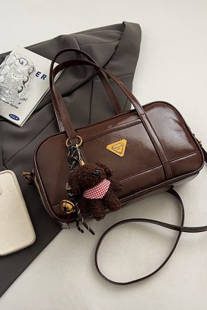 2025 Women's Oil Wax Leather Underarm Bag - Trendy Shoulder Crossbody with High-End Feel, Perfect for Spring and Summer Commuter Style