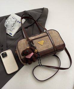 2025 Women's Oil Wax Leather Underarm Bag - Trendy Shoulder Crossbody with High-End Feel, Perfect for Spring and Summer Commuter Style