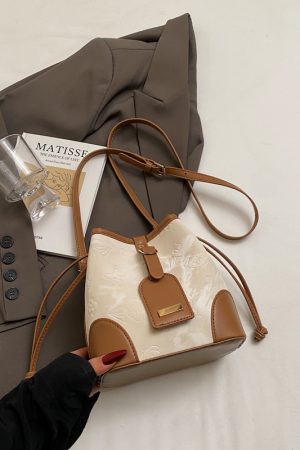 2025 Women's Spring Summer Drawstring Bucket Bag, High-End Embossed Shoulder & Crossbody Bag, Fresh Style Fashion Accessory