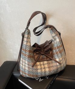 2025 Women's Spring Summer Woolen Tote Bag - Korean Style Bow Shoulder Commuting Backpack, Dual-Use Fashion Accessory