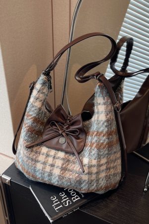 2025 Women's Spring Summer Woolen Tote Bag - Korean Style Bow Shoulder Commuting Backpack, Dual-Use Fashion Accessory