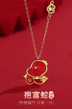 2025 Zodiac Year Snake Necklace for Women, High-End Minimalist Chain, Perfect for Autumn and Winter Fashion