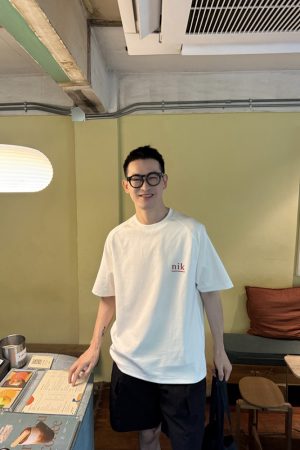 3D Letter Print Short Sleeve T-Shirt for Men - Summer Niche Design, Korean Minimalist Style, Trendy Casual Wear