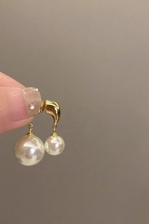 925 Silver Asymmetric Pearl Stud Earrings - Minimalist Versatile Fashion Accessories for Light Luxury Style