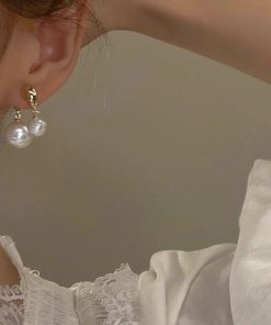 925 Silver Asymmetric Pearl Stud Earrings - Minimalist Versatile Fashion Accessories for Light Luxury Style