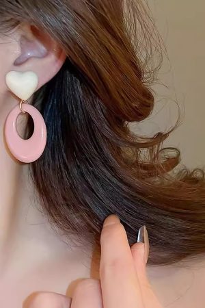 925 Silver Heart-Shaped Oval Pendant Earrings - Minimalist Light Luxury Fashion Jewelry for Elegant Style