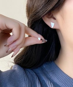925 Silver Irregular Geometric Stud Earrings - Minimalist High-End Design for Elegant Style and Everyday Wear