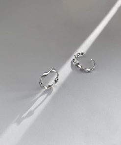 925 Silver Möbius Ear Hoops - Light Luxury Minimalist Earrings for Sleep & Everyday Wear - High-End Niche Design