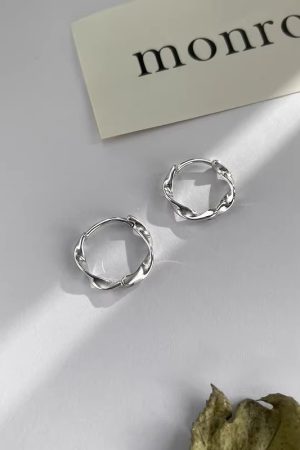 925 Silver MÃ¶bius Ear Hoops - Light Luxury Minimalist Earrings for Sleep & Everyday Wear - High-End Niche Design