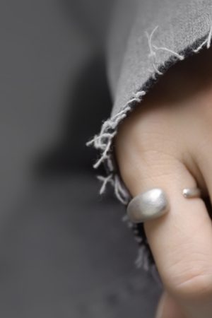 925 Silver Minimalist Versatile Personality Ring - Retro Trendy Niche Design Jewelry for Women, Perfect for Index Finger Style
